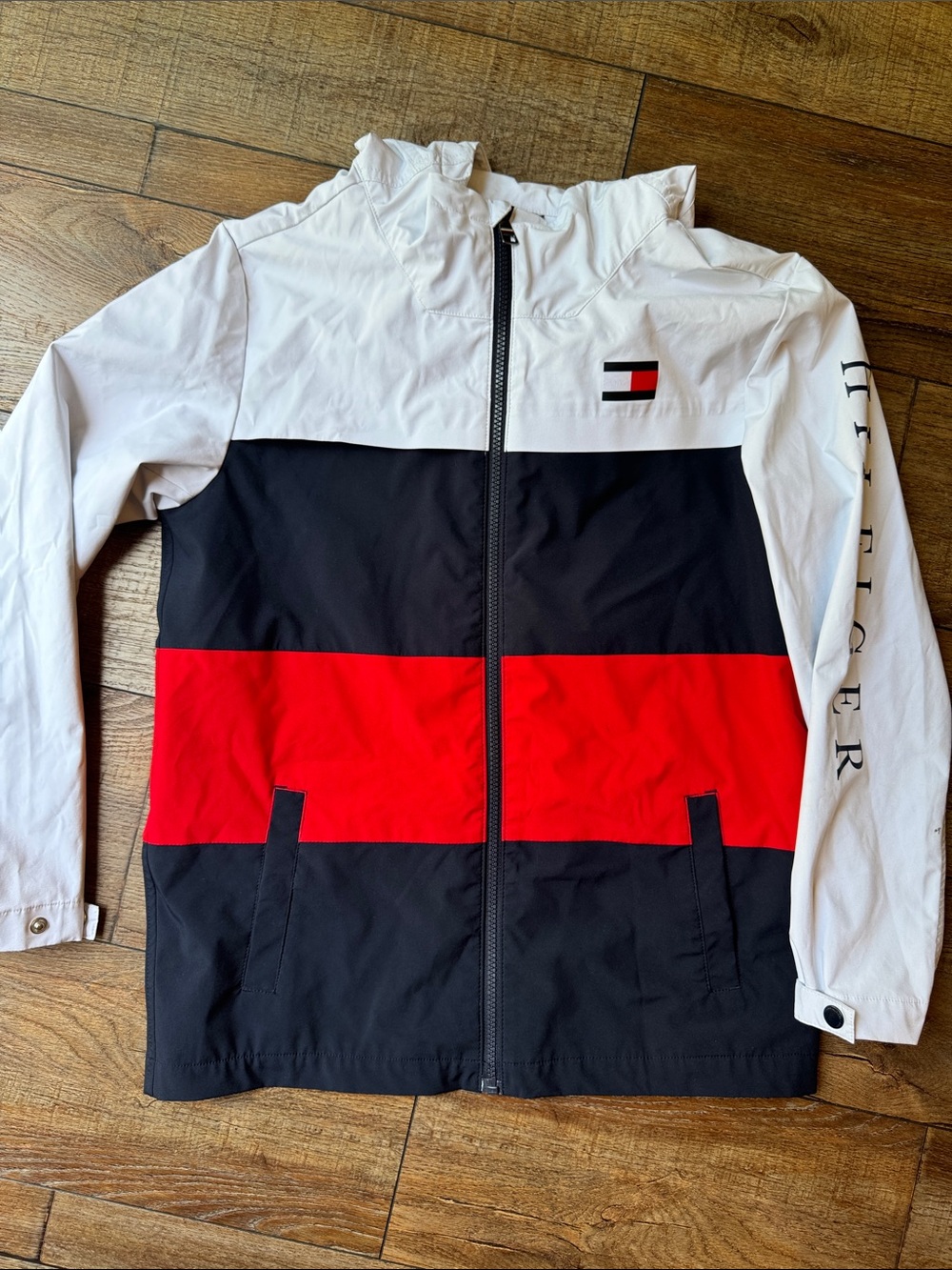 Tommy Hilfiger White/Black/Red Colorblock Windbreaker Jacket